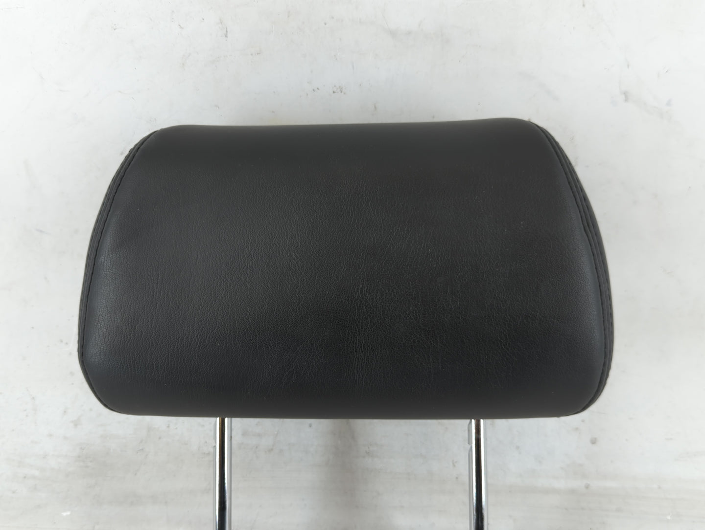 2008-2009 Chevrolet Malibu Headrest Head Rest Rear Seat Black - Oemusedautoparts1.com