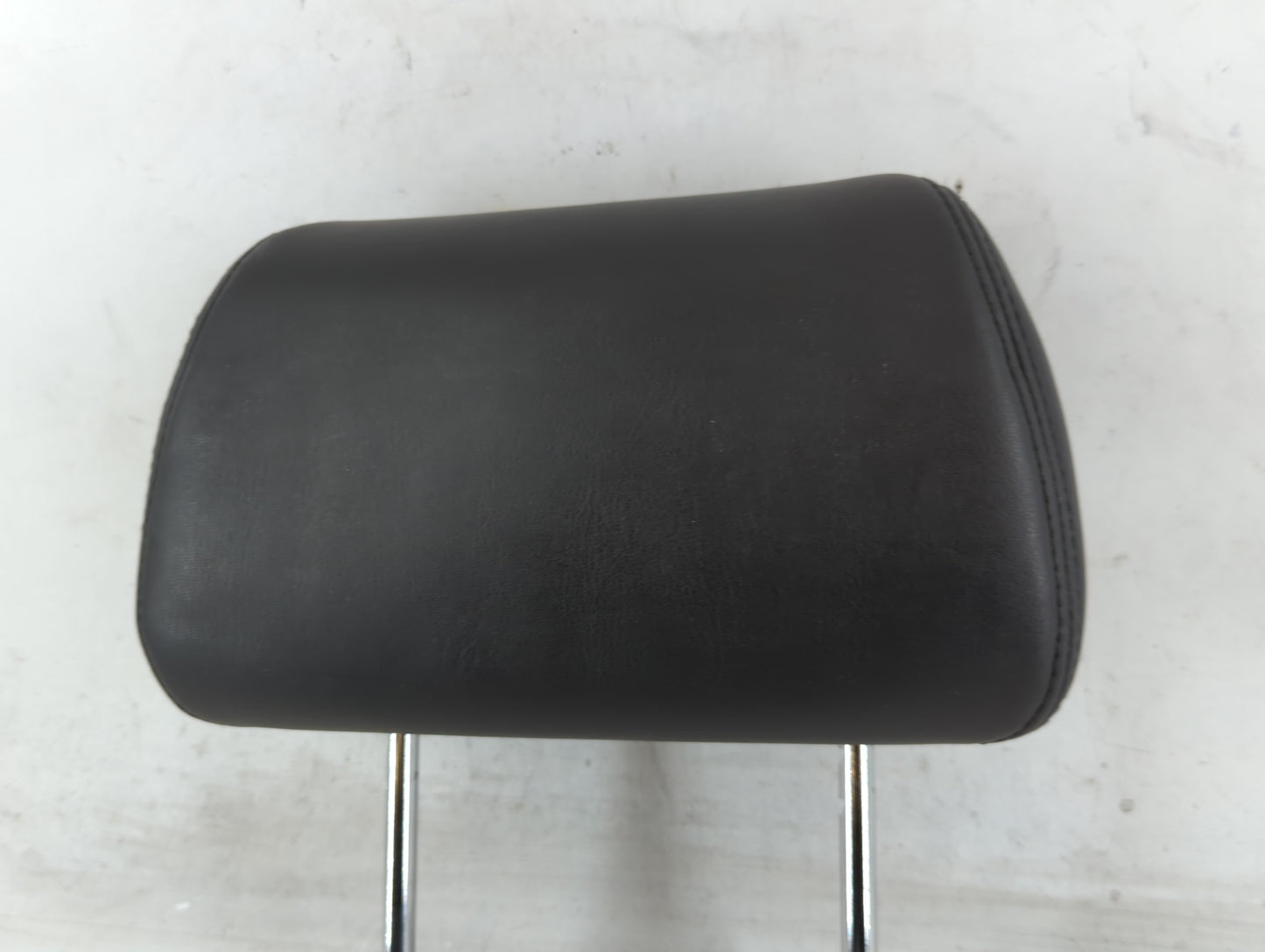 2008-2009 Chevrolet Malibu Headrest Head Rest Rear Seat Black - Oemusedautoparts1.com