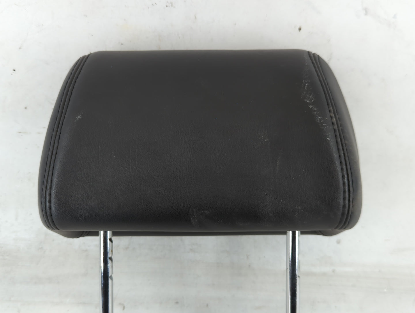 2008-2009 Chevrolet Malibu Headrest Head Rest Rear Seat Black - Oemusedautoparts1.com