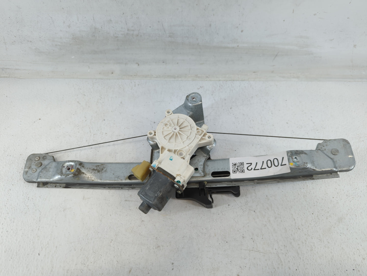 2008-2012 Chevrolet Malibu Driver Left Rear Window Regulator 700772 - Oemusedautoparts1.com