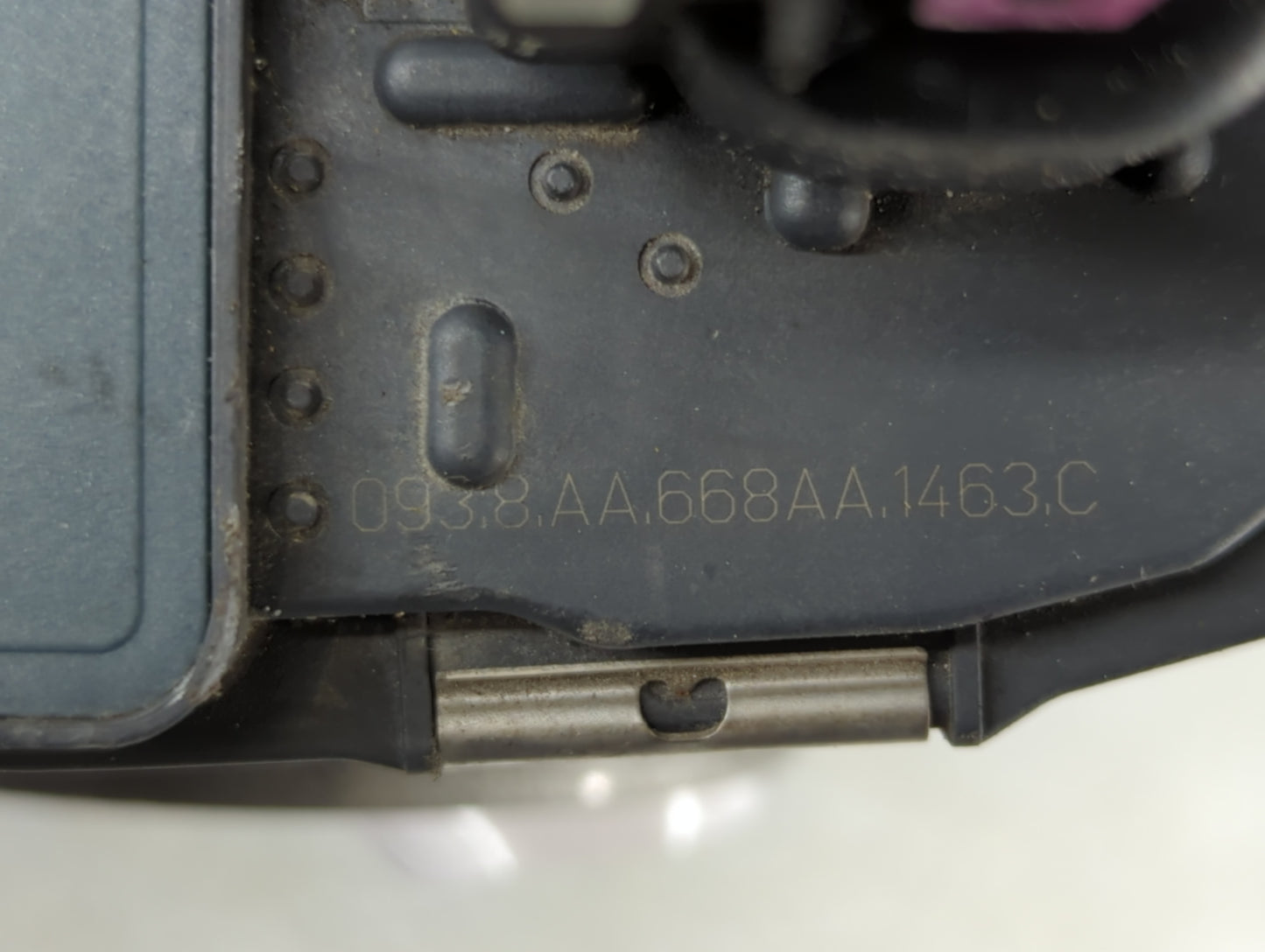 2008-2012 Chevrolet Malibu Throttle Body P/N:AA668AA1463C Fits Fits 2007 2008 2009 2010 2011 2012 OEM Used Auto Parts - Oemu