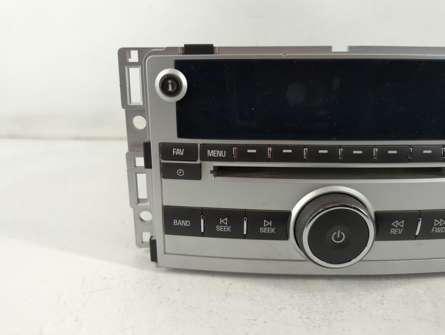 2007-2008 Chevrolet Malibu Radio Control Panel - Oemusedautoparts1.com