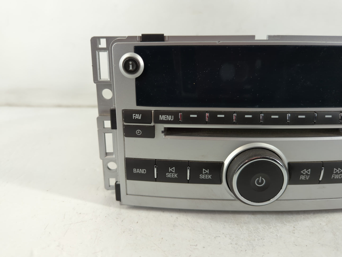 2007-2008 Chevrolet Malibu Radio Control Panel - Oemusedautoparts1.com