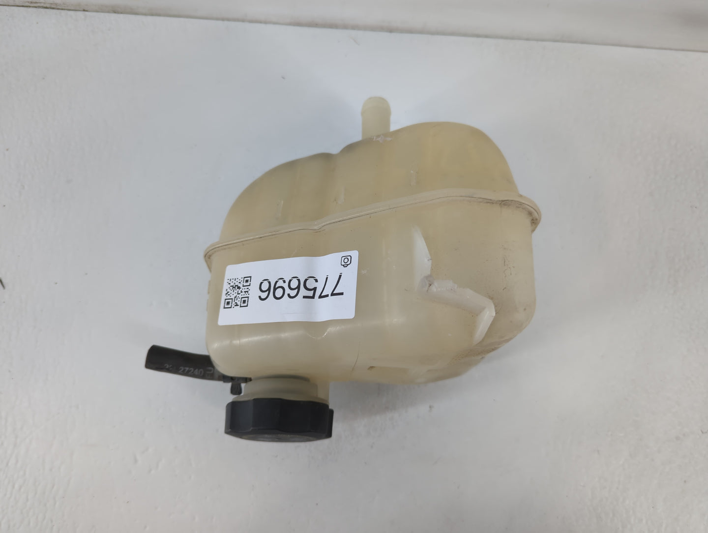 2007 Chevrolet Malibu Radiator Coolant Overflow Expansion Tank Bottle - Oemusedautoparts1.com