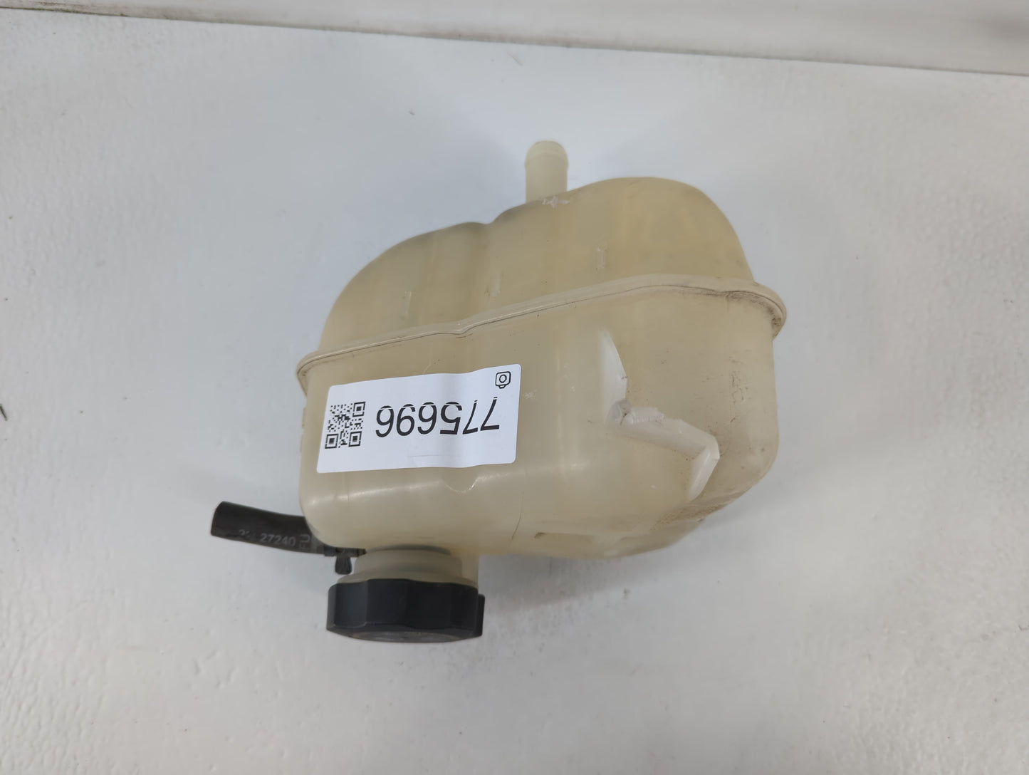 2007 Chevrolet Malibu Radiator Coolant Overflow Expansion Tank Bottle - Oemusedautoparts1.com