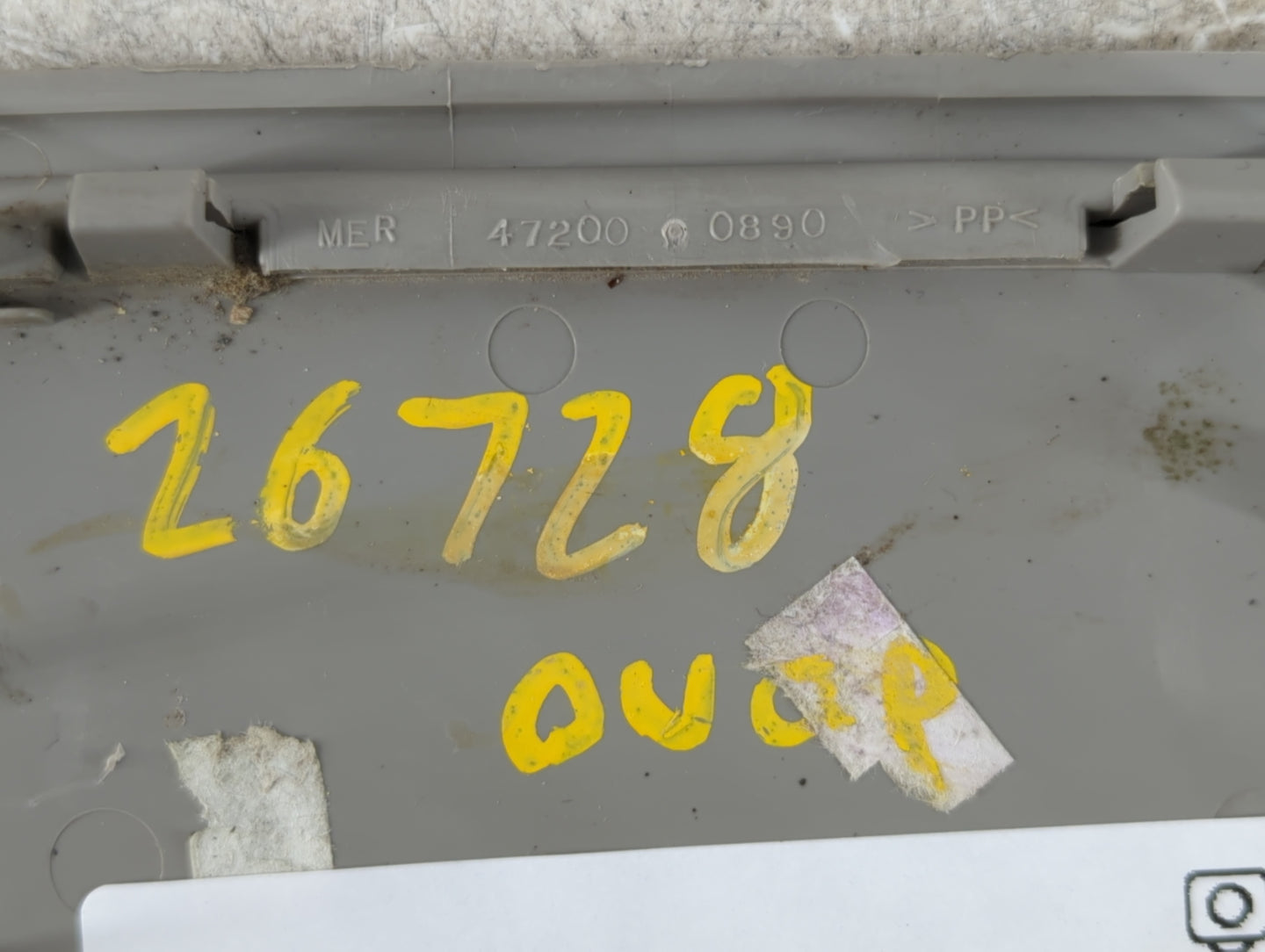 2008 Chevrolet Malibu Overhead Roof Console 776059 - Oemusedautoparts1.com