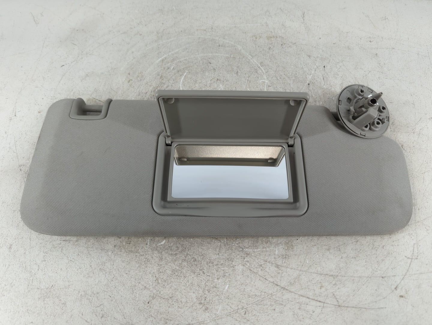 2006-2008 Chevrolet Malibu Sun Visor Shade Replacement Passenger Right Mirror Fits Fits 2005 2006 2007 2008 2009 2010 OEM Us