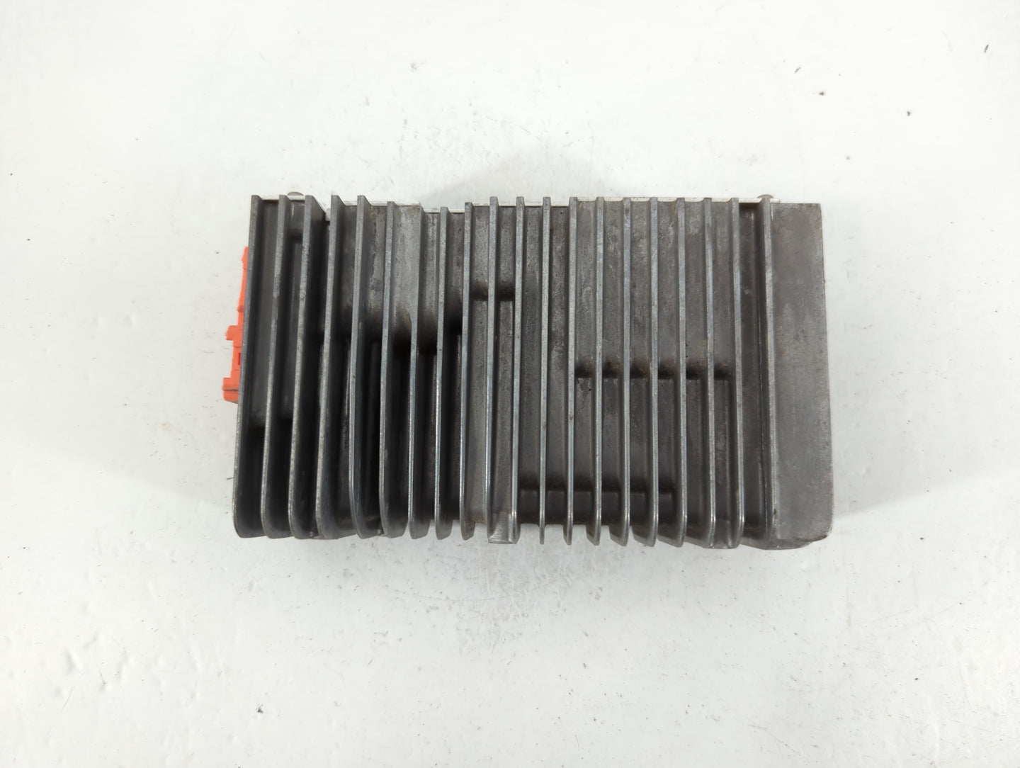 2008 Malibu Ac Dc Power Control Module Accessory Computer Power Inverter - Oemusedautoparts1.com