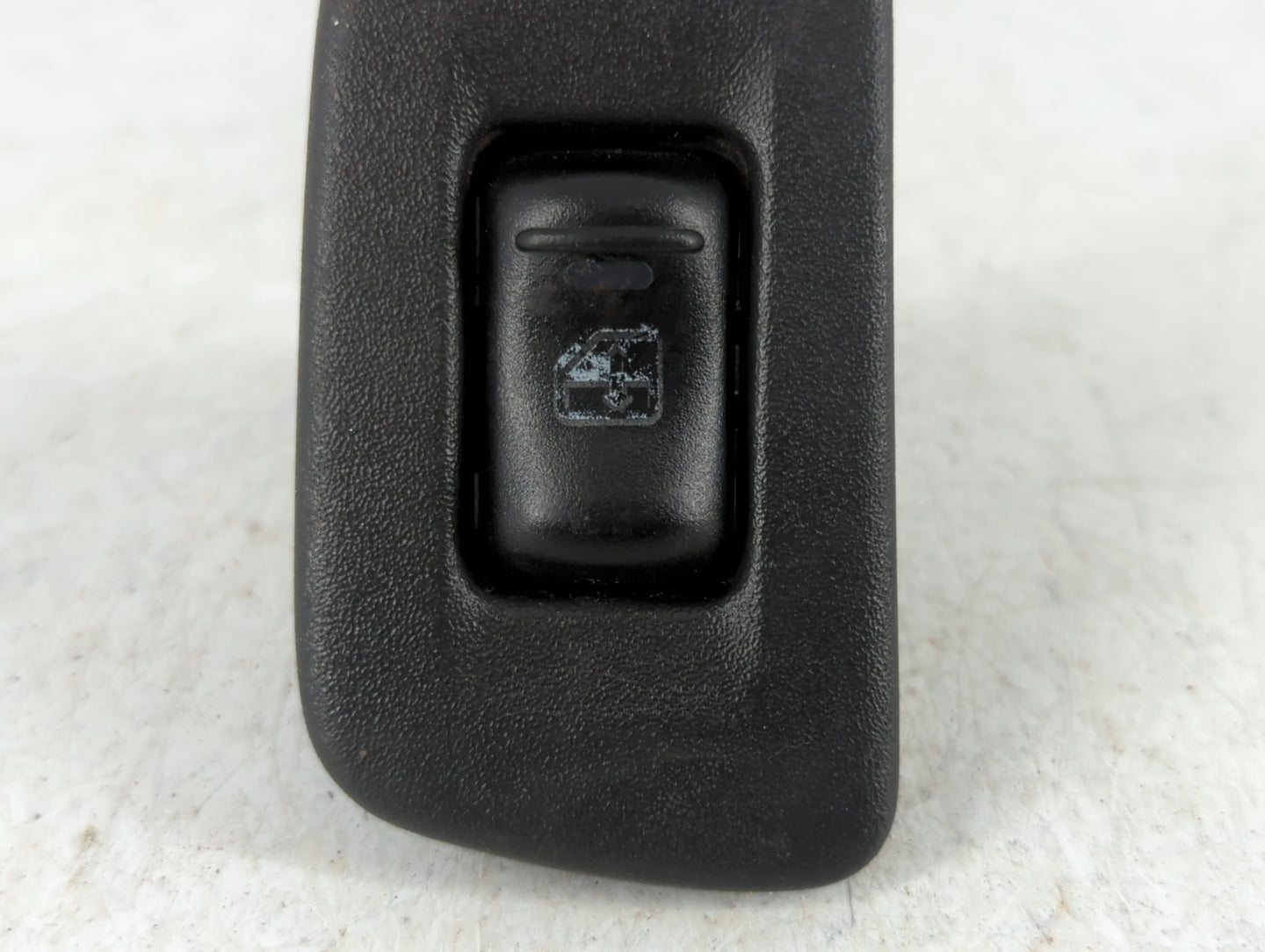 2008 Chevrolet Malibu Passenger Right Rear Power Window Switch 22610488 - Oemusedautoparts1.com
