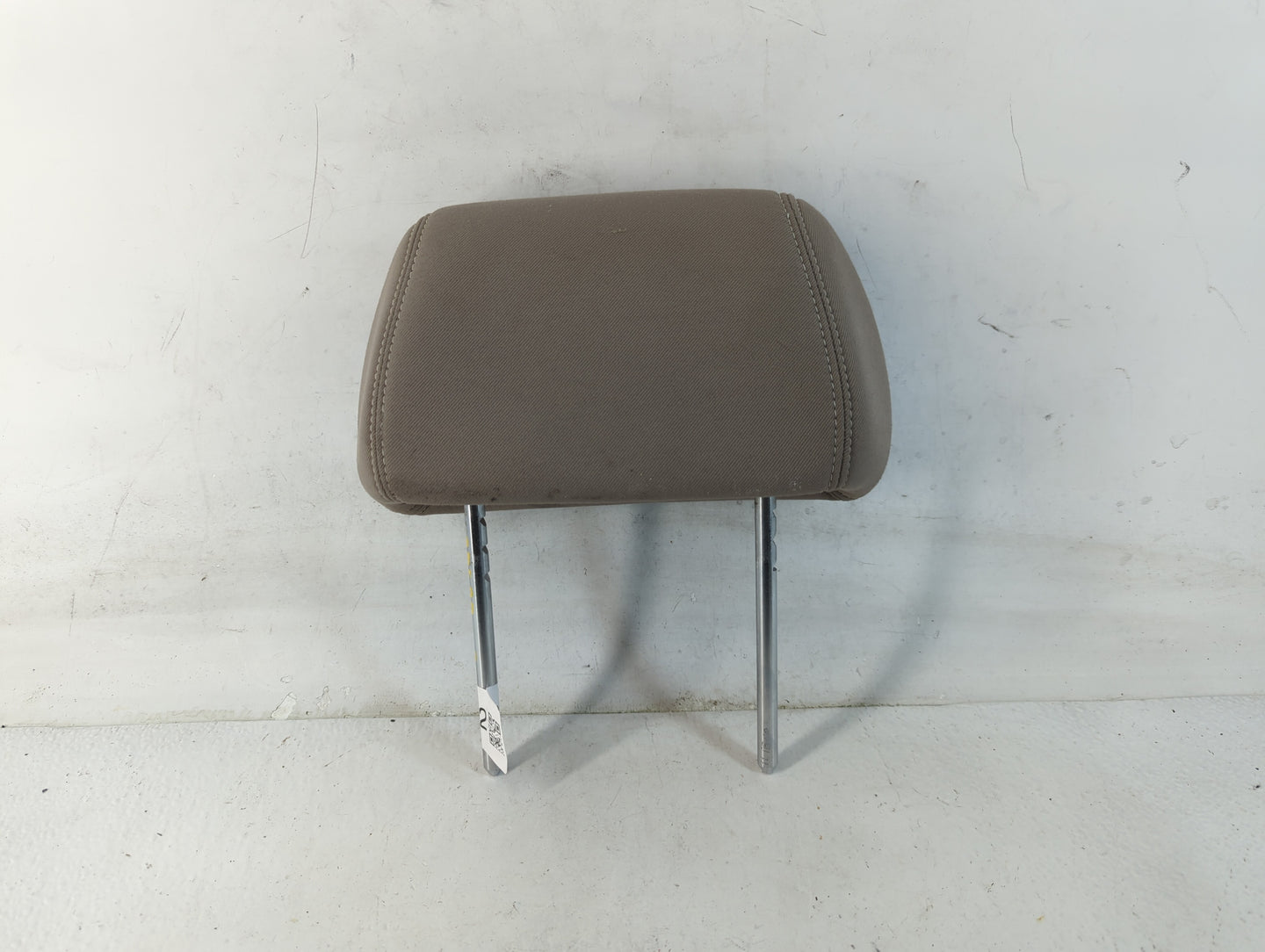 2008-2009 Chevrolet Malibu Headrest Head Rest Front Driver Passenger Seat Fits Fits 2008 2009 OEM Used Auto Parts - Oemuseda