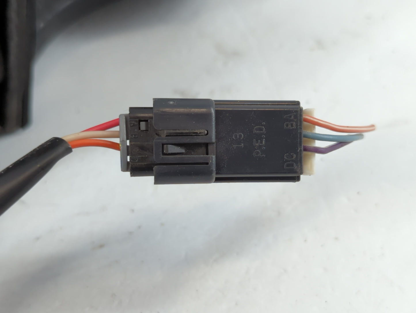 2004-2008 Chevrolet Malibu Passenger Side View Mirror - Right Door Mirror OEM Used - Oemusedautoparts1.com