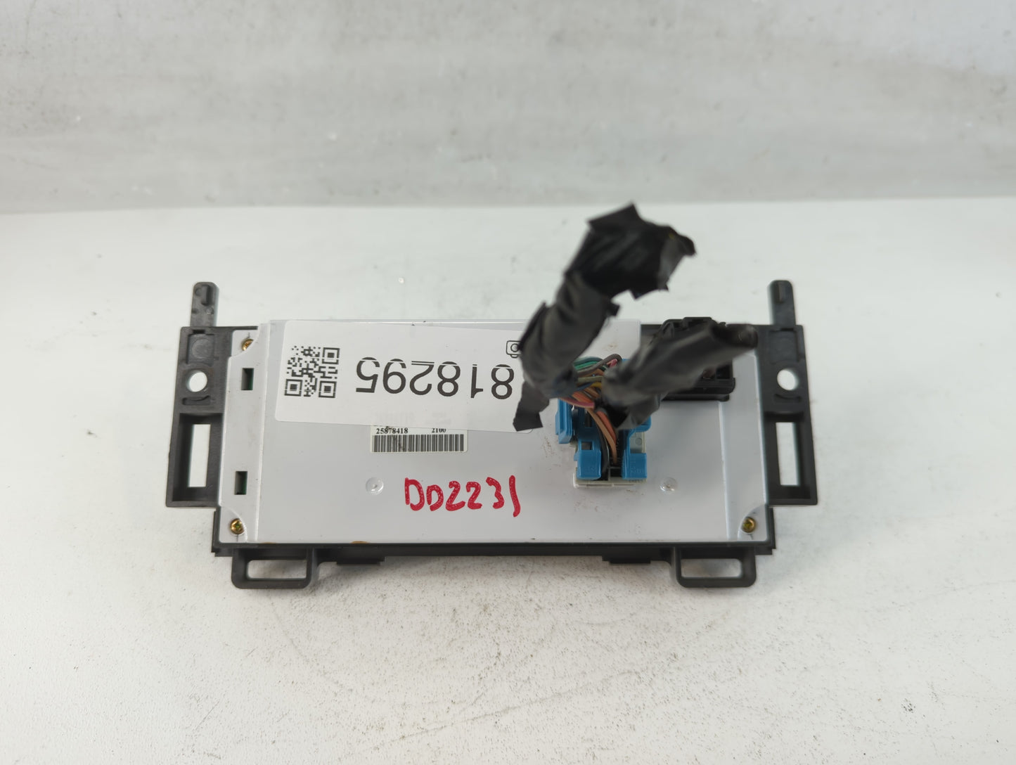 2004-2008 Chevrolet Malibu Climate Control Module Temperature AC/Heater Replacement P/N:25878418 Fits OEM Used Auto Parts - 