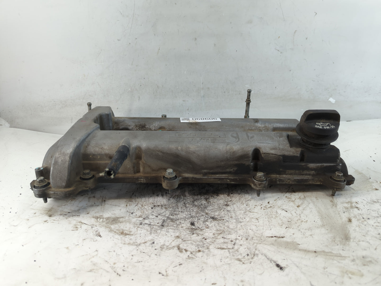 2008 Chevrolet Malibu Driver Left Cylinder Head Valve Cover P/N:12637467 Fits OEM Used Auto Parts - Oemusedautoparts1.com