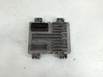 2008 Chevrolet Silverado PCM Engine Control Computer ECU ECM PCU OEM P/N:86YPMUK17262LJ4C 12617630 Fits Fits 2009 2011 OEM U