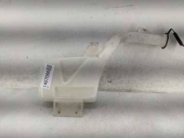 Chevrolet Silverado Windshield Washer Fluid Reservoir Bottle Oem - Oemusedautoparts1.com
