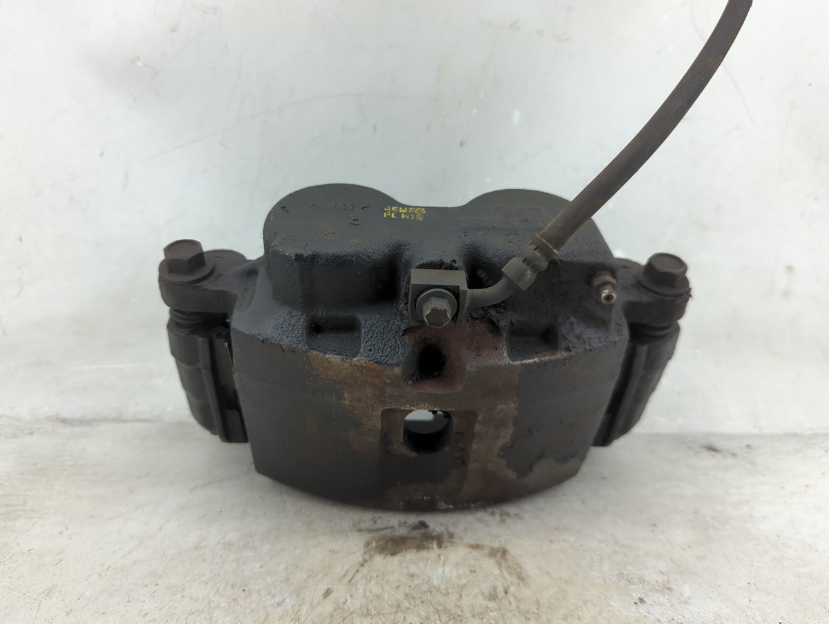 Chevrolet Silverado Front Passenger Right Brake Caliper - Oemusedautoparts1.com