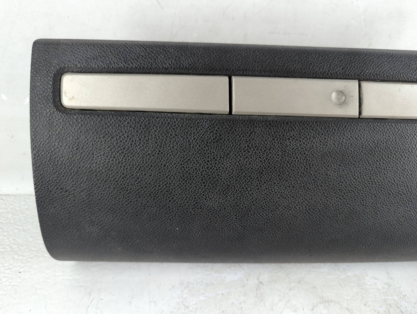 2008 Chevrolet Silverado Passenger Glove Box Door Storage Compartment - Oemusedautoparts1.com