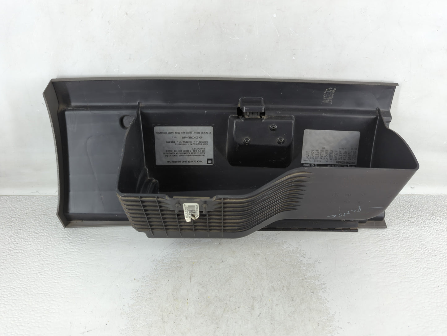 2008 Chevrolet Silverado Passenger Glove Box Door Storage Compartment - Oemusedautoparts1.com