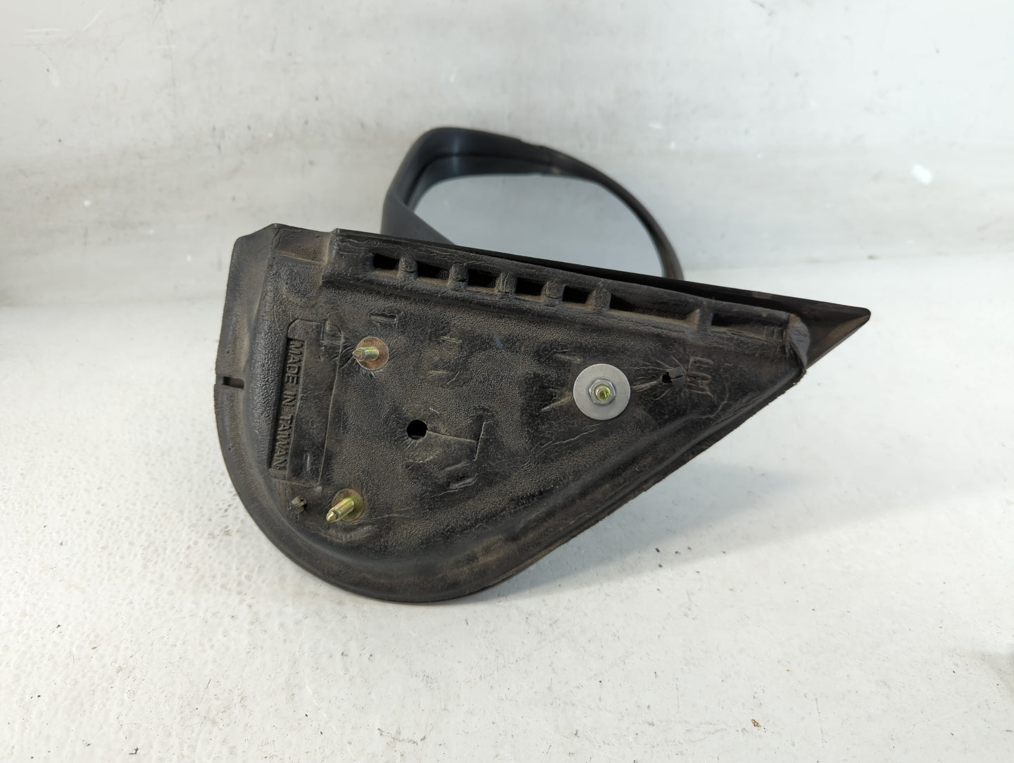 2007-2013 Chevrolet Silverado 1500 Driver Side View Mirror - Left Door Mirror OEM Used - Oemusedautoparts1.com