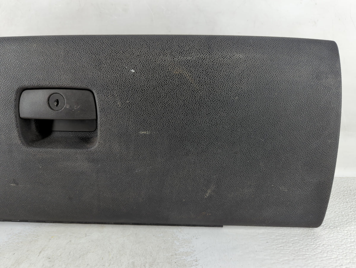 2008 Silverado 1500 Passenger Glove Box Door Storage Compartment - Oemusedautoparts1.com