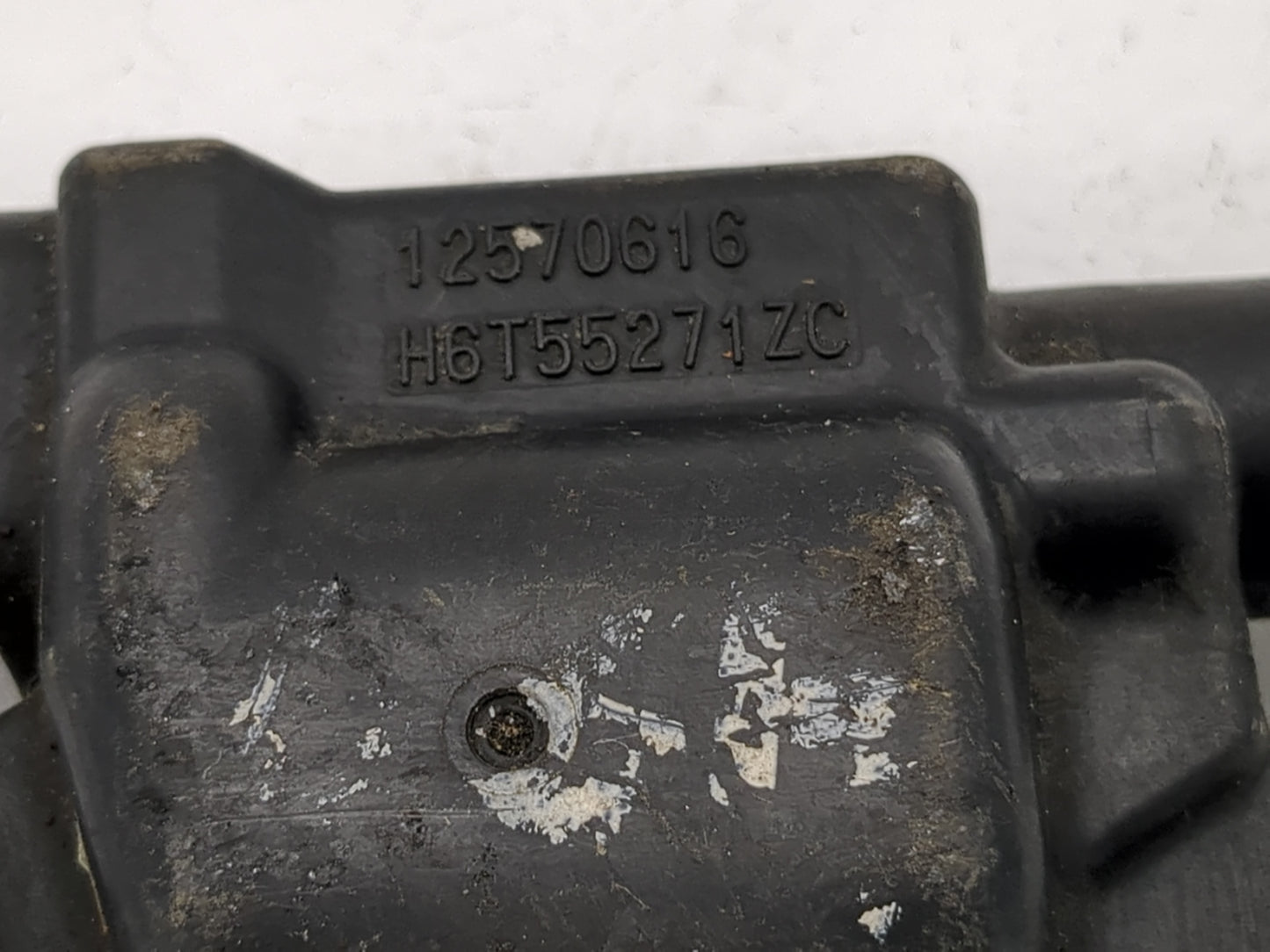 2007-2013 Chevrolet Silverado 1500 Ignition Coil Igniter Pack - Oemusedautoparts1.com
