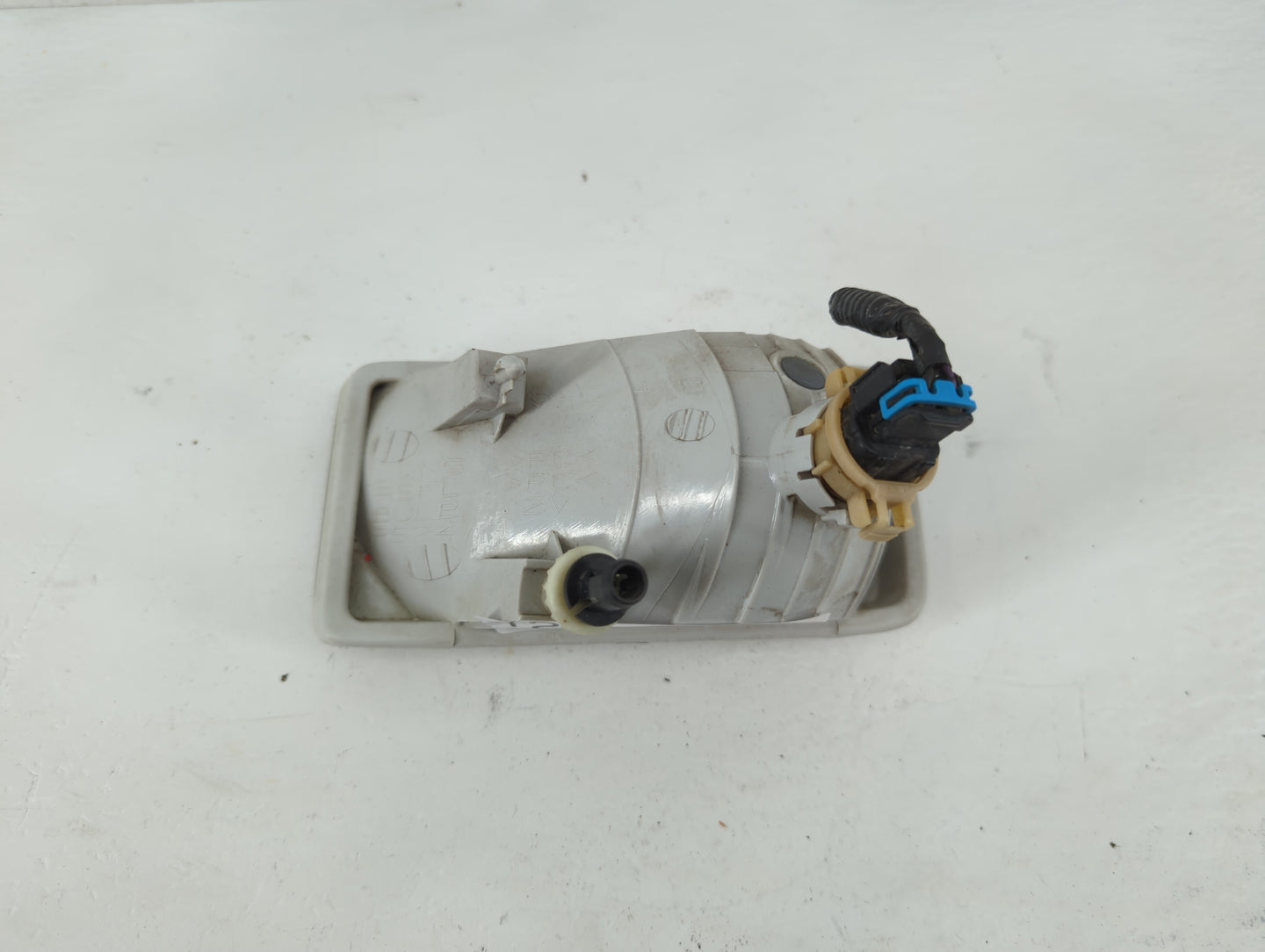 2007-2015 Chevrolet Silverado 1500 Passenger Right Oem Front Light Lamp - Oemusedautoparts1.com