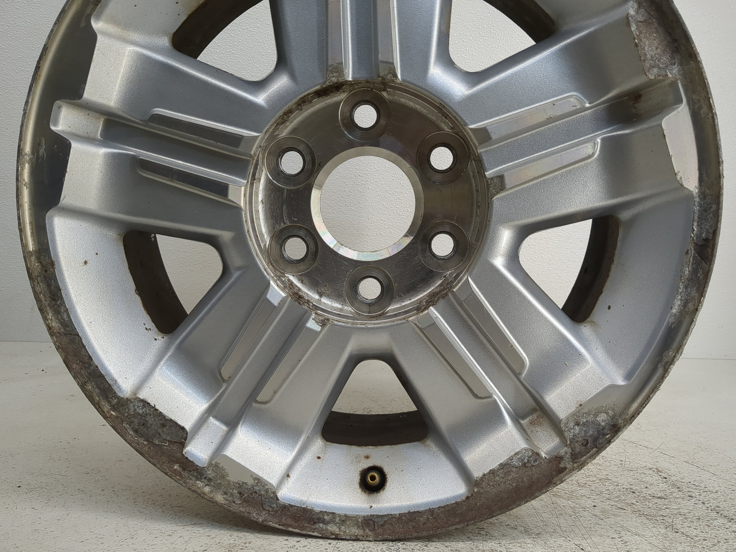 2008-2013 Chevrolet Silverado 1500 Oem Wheel Rim - Oemusedautoparts1.com