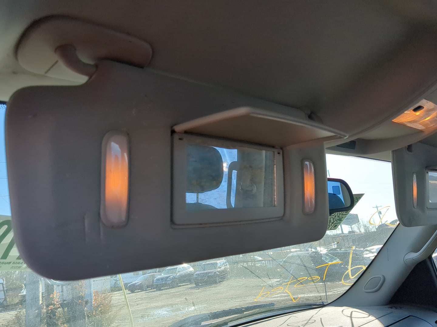 2007-2013 Chevrolet Silverado 1500 Sun Visor Shade Replacement Driver Left Mirror Fits OEM Used Auto Parts - Oemusedautopart