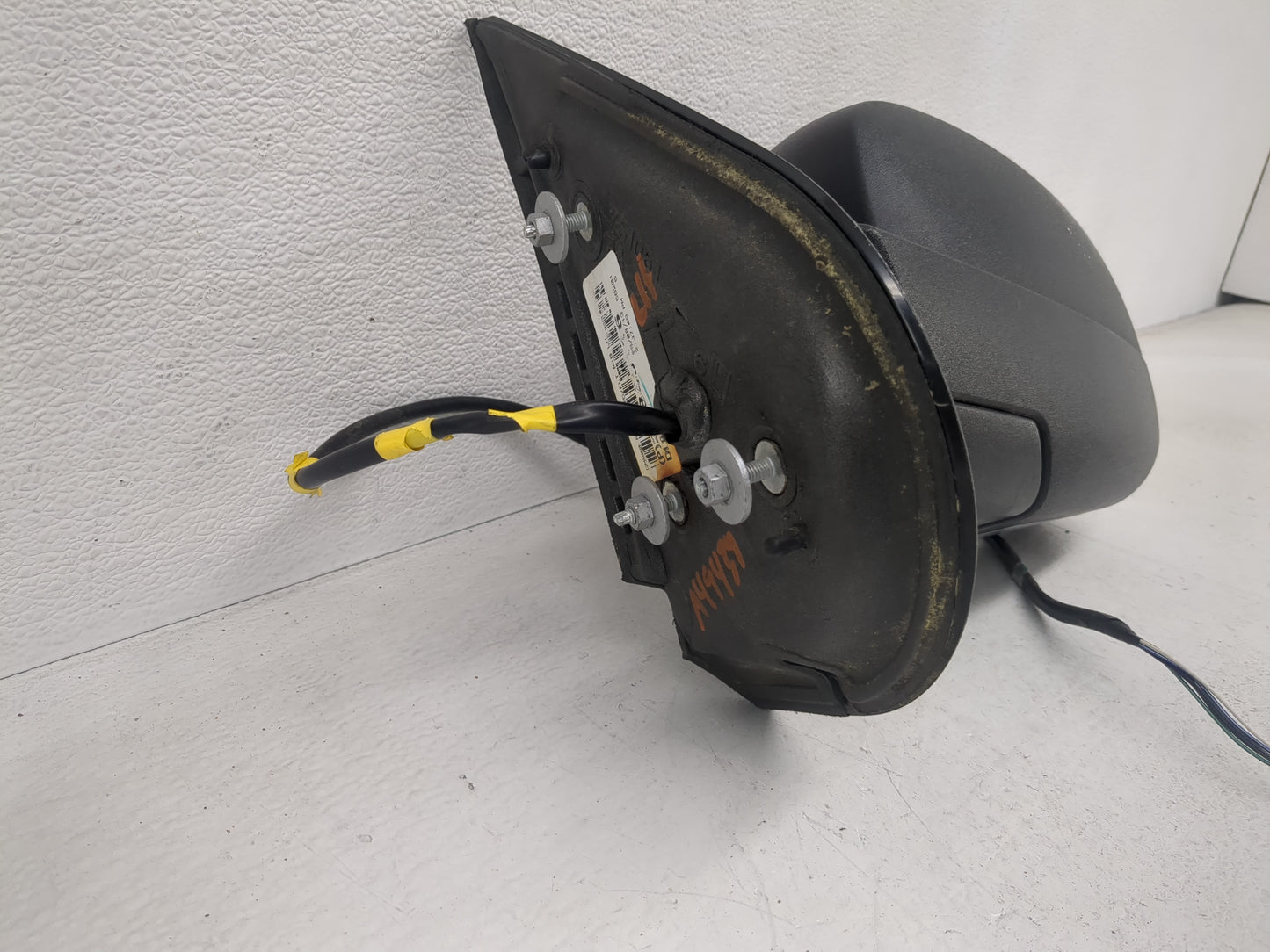 2007-2013 Chevrolet Silverado 1500 Driver Side View Mirror - Left Door Mirror OEM Used - Oemusedautoparts1.com