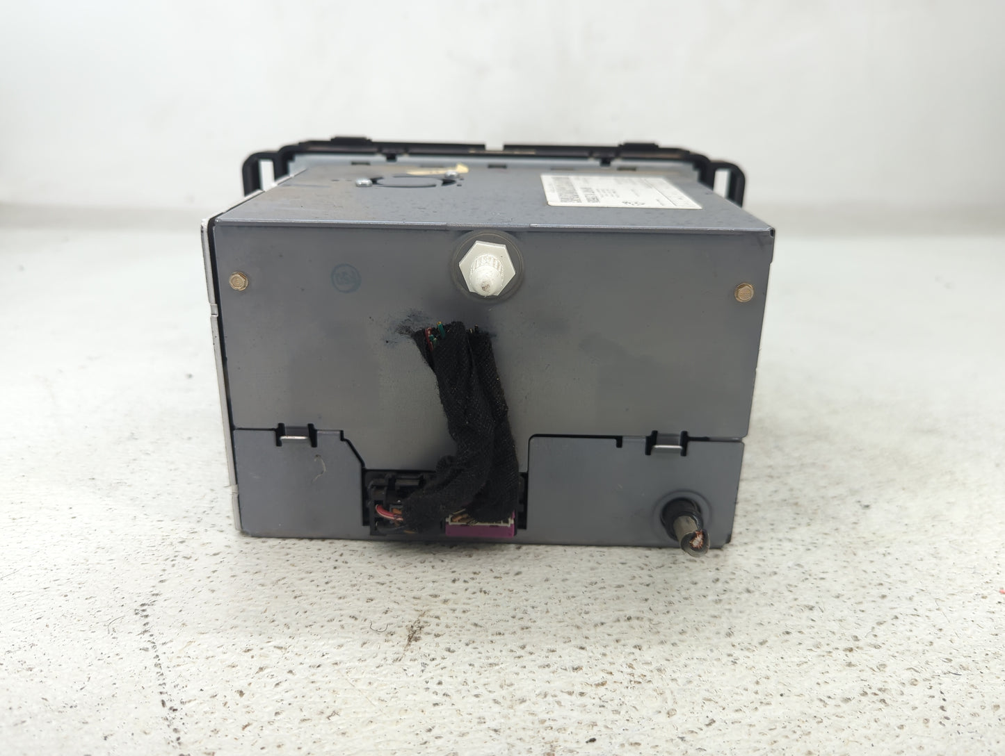 2007-2013 Chevrolet Silverado 1500 Radio AM FM Cd Player Receiver Replacement P/N:25865029 Fits OEM Used Auto Parts - Oemuse