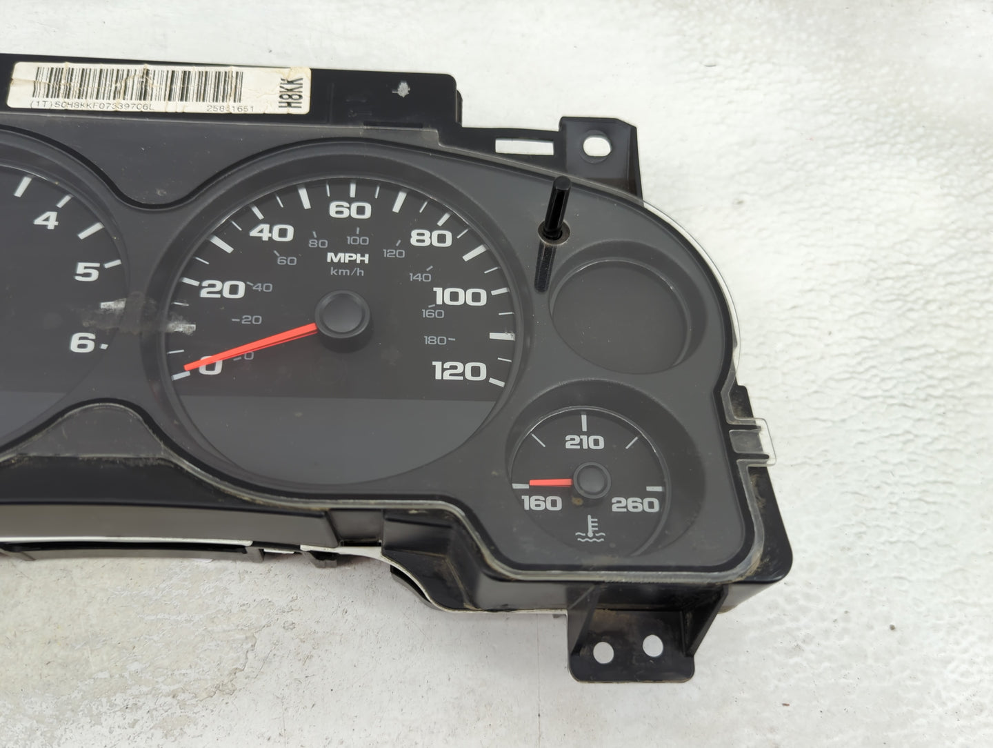2007-2010 Chevrolet Silverado 1500 Instrument Cluster Speedometer Gauges P/N:25861651 H8KK Miles: Fits OEM Used Auto Parts -