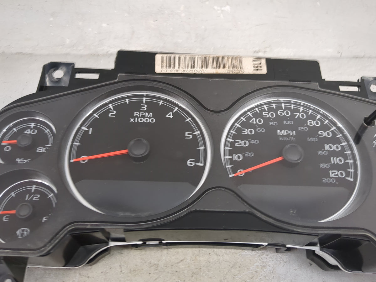 2007-2010 Chevrolet Silverado 1500 Instrument Cluster Speedometer Gauges P/N:15913610 28103107 Miles:158K Fits OEM Used Auto