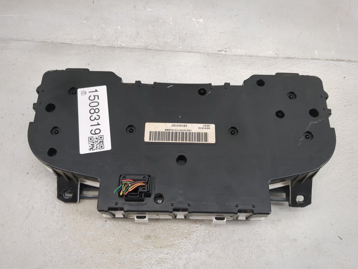2007-2010 Chevrolet Silverado 1500 Instrument Cluster Speedometer Gauges P/N:15913610 28103107 Miles:158K Fits OEM Used Auto