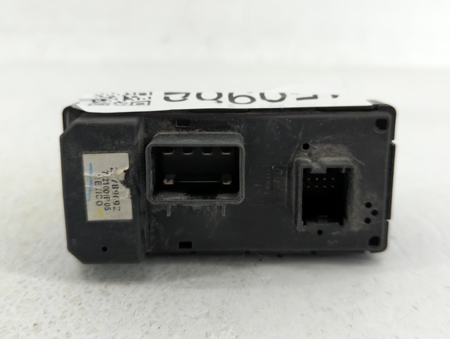 2007-2013 Chevrolet Silverado 1500 Master Power Window Switch Replacement Driver Side Left P/N:25789692 15906880 Fits OEM Us