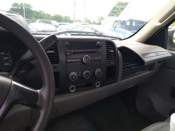2007-2013 Chevrolet Silverado 1500 Radio AM FM Cd Player Receiver Replacement Fits OEM Used Auto Parts - Oemusedautoparts1.c
