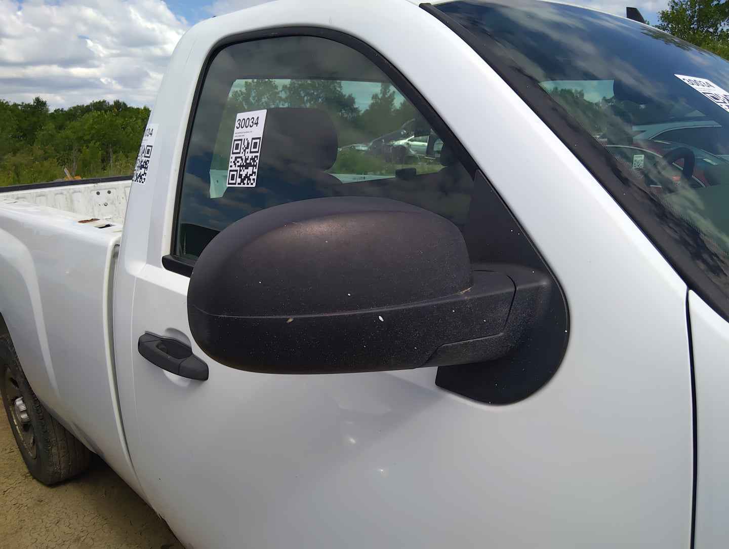 2007-2013 Chevrolet Silverado 1500 Passenger Side View Mirror - Right Door Mirror OEM Used - Oemusedautoparts1.com