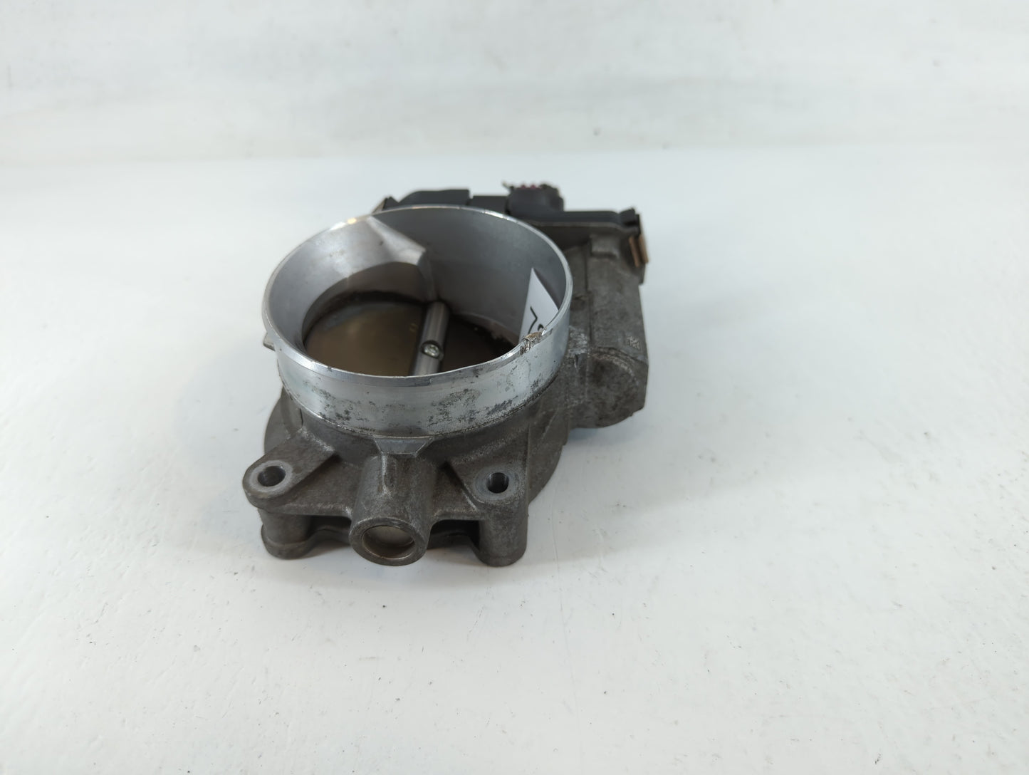2007-2008 Chevrolet Silverado 1500 Throttle Body P/N:RME87-3A0760 Fits Fits 2006 2007 2008 2009 OEM Used Auto Parts - Oemuse