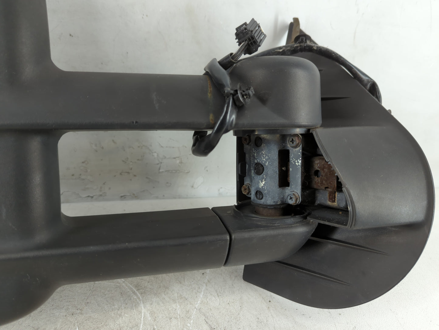 2007 Chevrolet Silverado 1500 Driver Left Side View Manual Door Mirror - Oemusedautoparts1.com