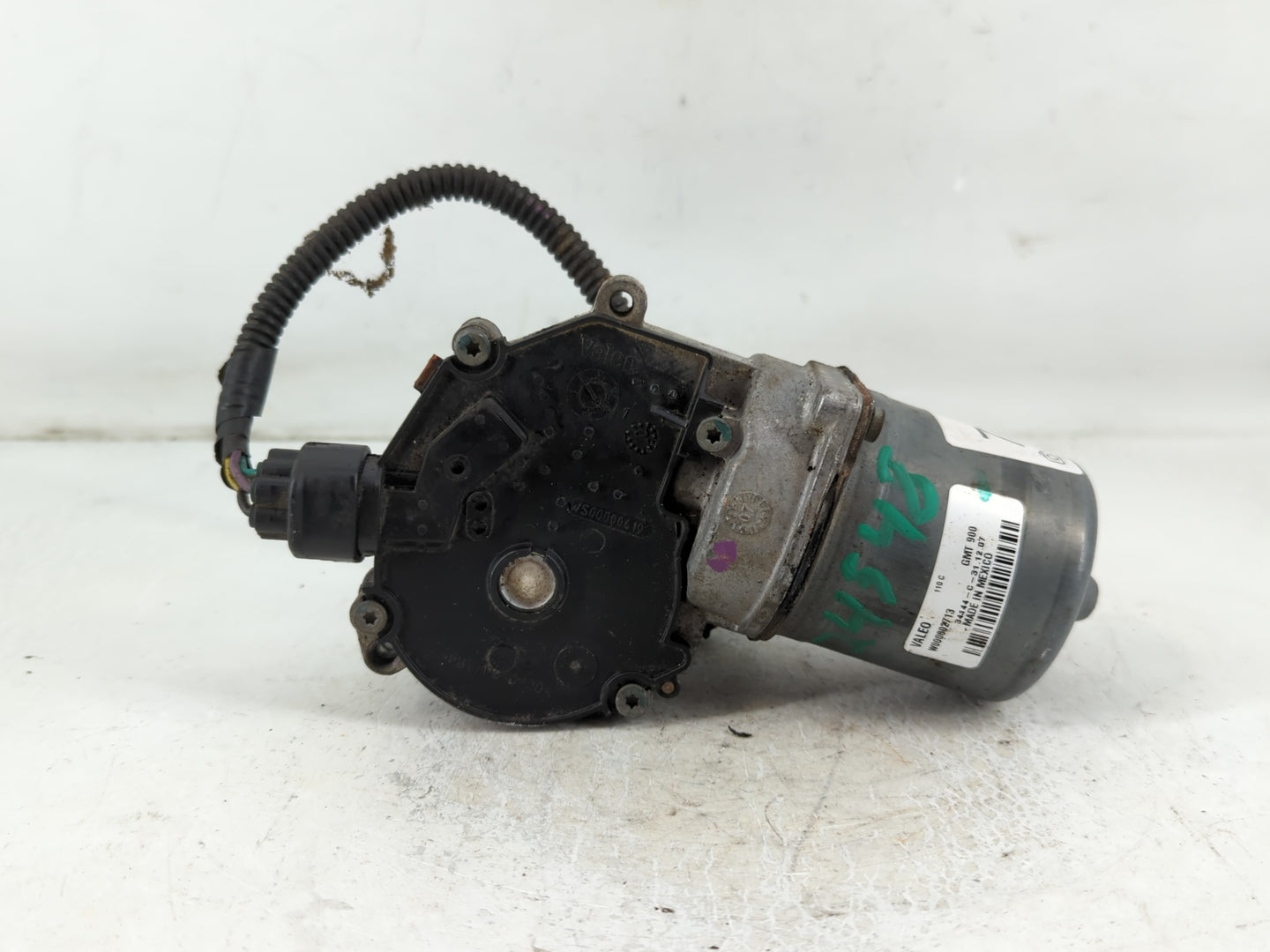 2007-2013 Chevrolet Silverado 1500 Front Windshield Wiper Motor P/N:34144-C-31-12-07 Fits OEM Used Auto Parts - Oemusedautop