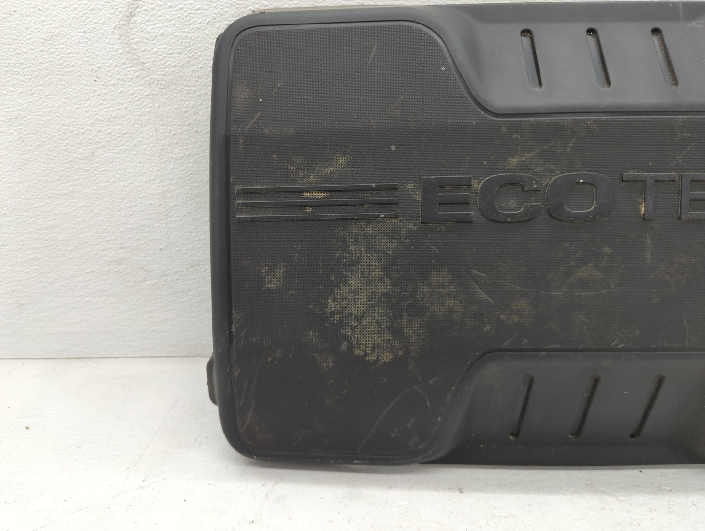 2008 Chevrolet Silverado 1500 Engine Cover - Oemusedautoparts1.com