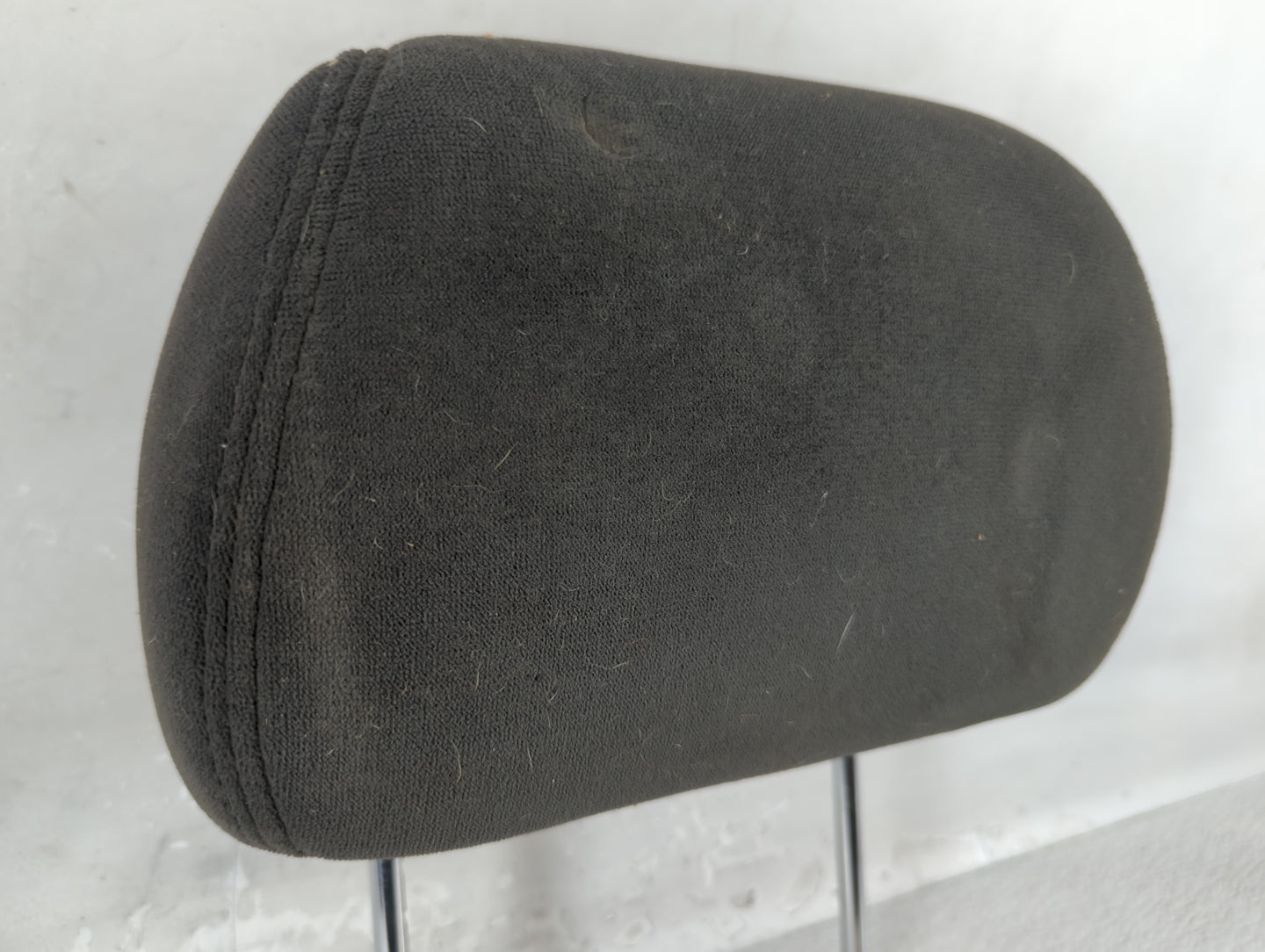 2007-2008 Chevrolet Silverado 1500 Headrest Head Rest Front Driver Passenger Seat Fits Fits 2007 2008 OEM Used Auto Parts - 