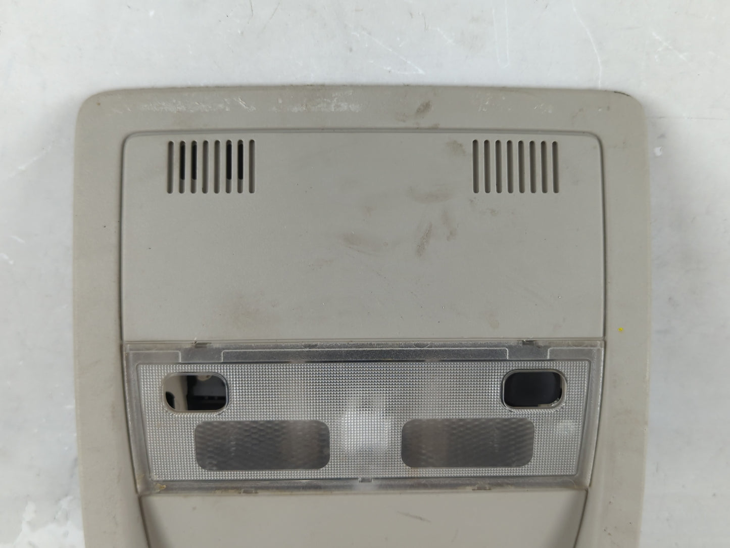 2007 Chevrolet Silverado 1500 Overhead Roof Console Interior Dome Light - Oemusedautoparts1.com