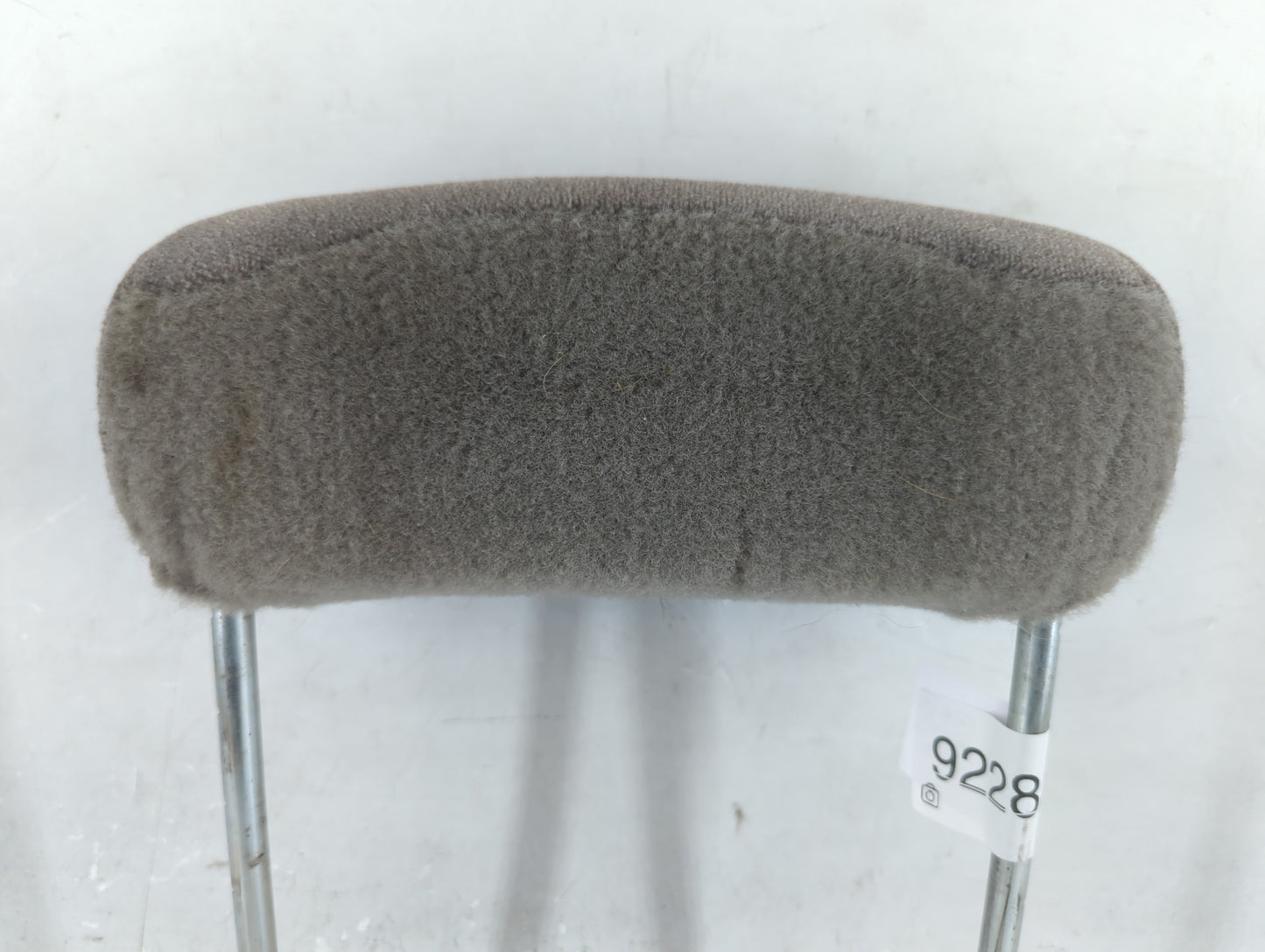 2008 Chevrolet Silverado 1500 Headrest Head Rest Front Driver Passenger Seat Fits OEM Used Auto Parts - Oemusedautoparts1.co