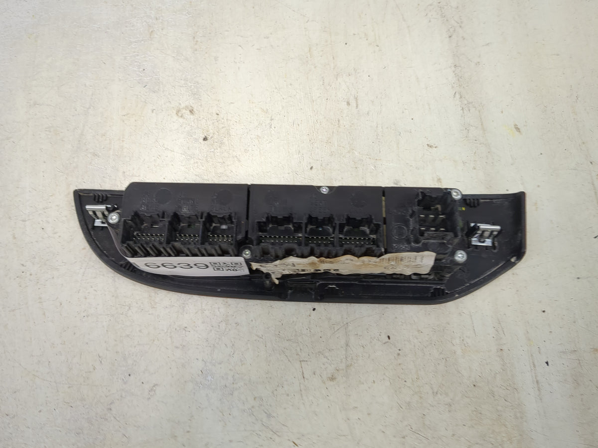 2008 Chevrolet Silverado 2500 Master Power Window Switch Replacement Driver Side Left P/N:7224 Fits OEM Used Auto Parts - Oe