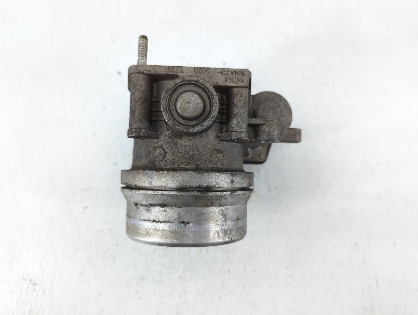 2007-2010 Chevrolet Silverado 2500 Throttle Body P/N:RME73-502A Fits Fits 2007 2008 2009 2010 OEM Used Auto Parts - Oemuseda