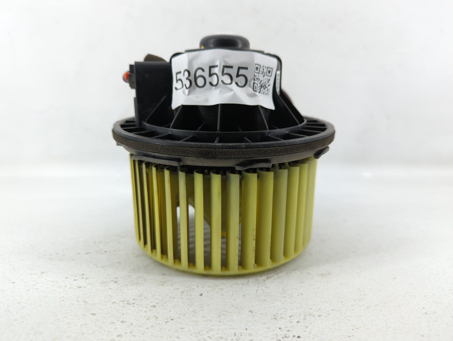 2003-2014 Chevrolet Suburban Heater AC Blower Motor P/N:62422189 Fits OEM Used Auto Parts - Oemusedautoparts1.com