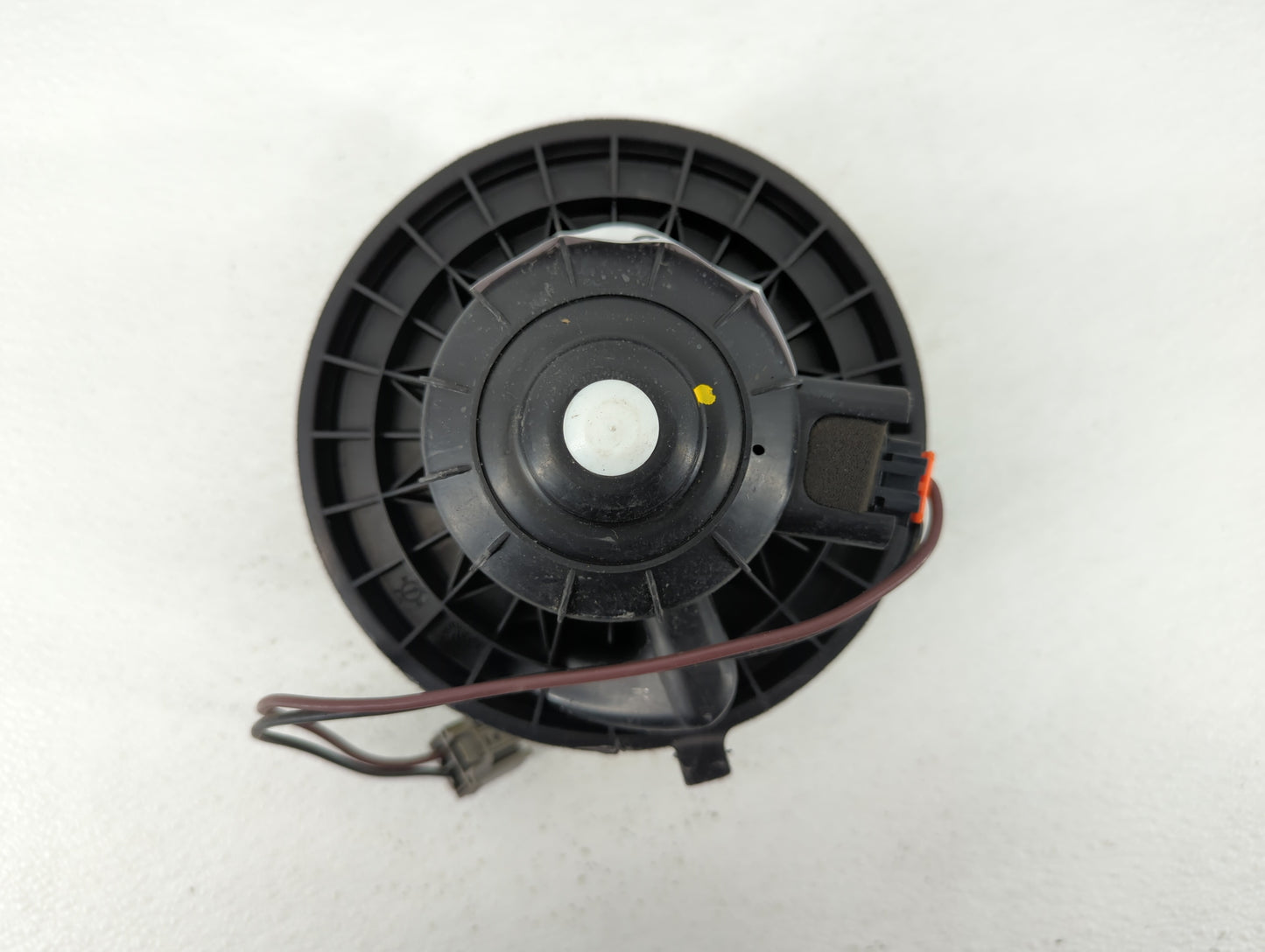 2003-2014 Chevrolet Suburban Heater AC Blower Motor P/N:62422189 Fits OEM Used Auto Parts - Oemusedautoparts1.com