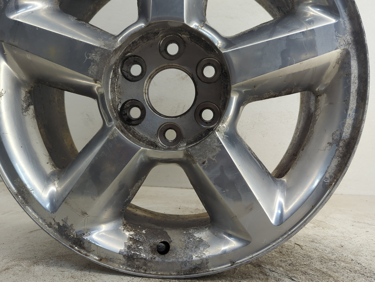 2007-2009 Chevrolet Suburban 1500 Oem Wheel Rim - Oemusedautoparts1.com