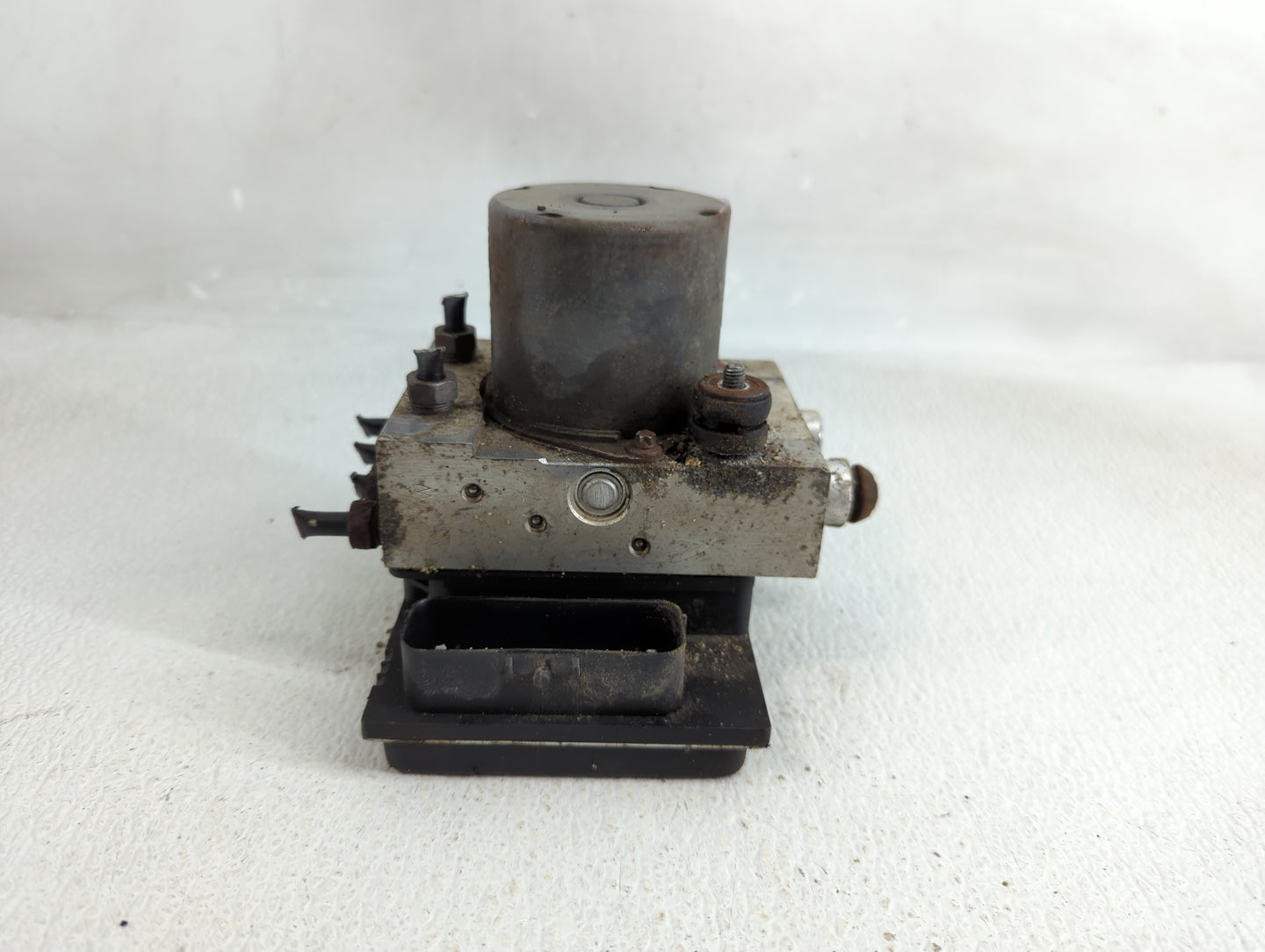 2008 Chevrolet Suburban 1500 ABS Pump Control Module Replacement Fits OEM Used Auto Parts - Oemusedautoparts1.com