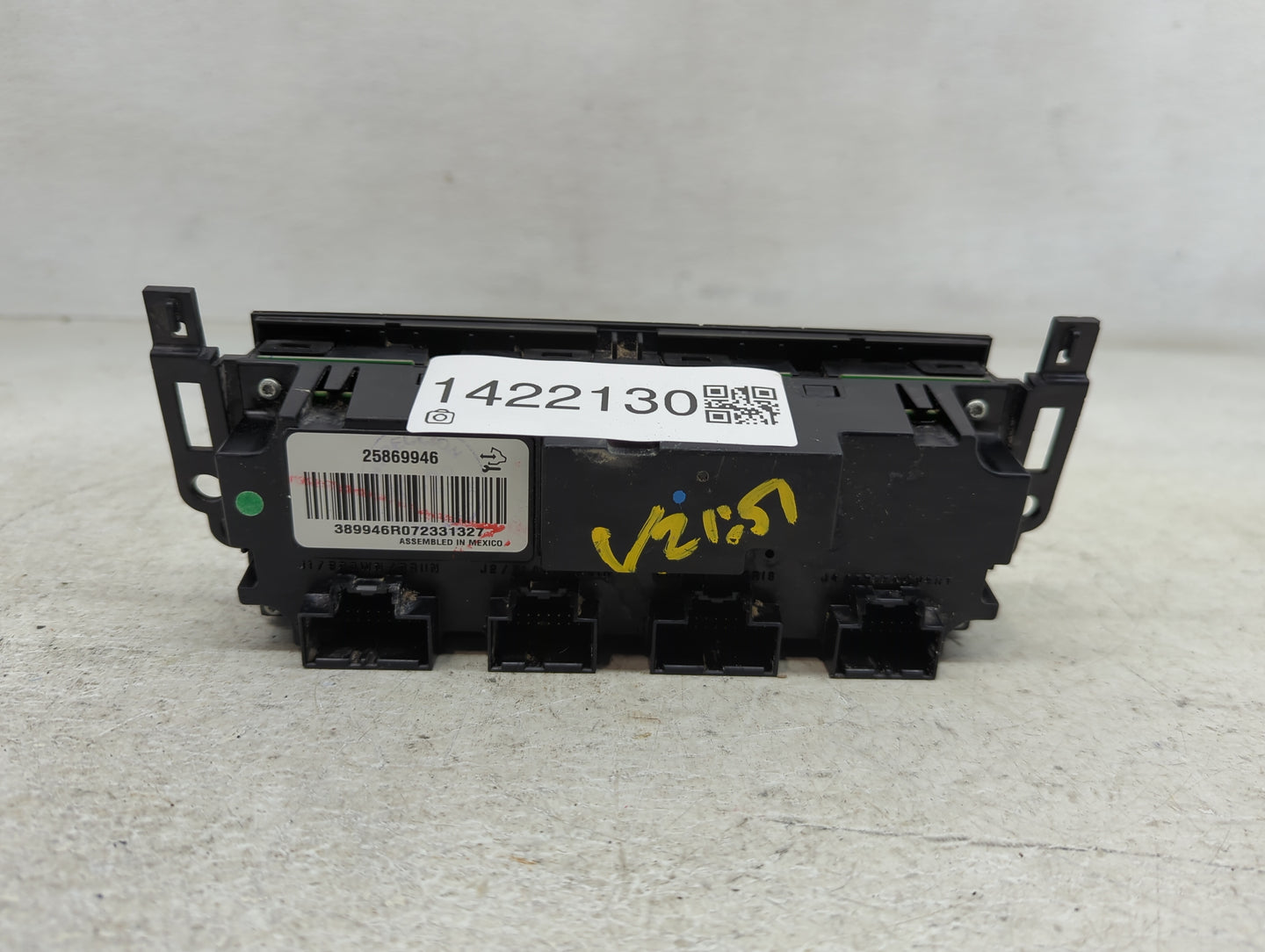 2007-2011 Chevrolet Suburban 1500 Climate Control Module Temperature AC/Heater Replacement P/N:25869946 Fits OEM Used Auto P
